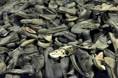 Zapatos de los prisioneros asesinados en Auschwitz. PAWEL ULATOWSKI | REUTERS
