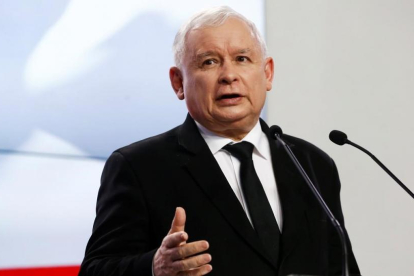 Kaczynski, durante la conferencia de prensa en la que hizo el anuncio.