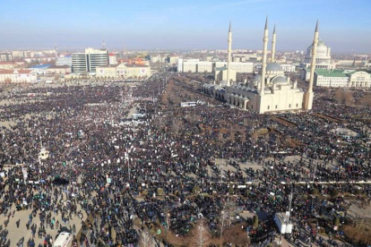 Manifestación en Grozni contra 'Charlie Hebdo'.