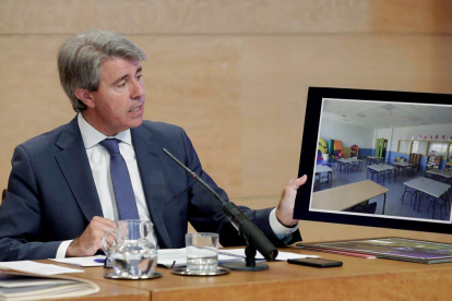 Ángel Garrido, presidente de la Comunidad de Madrid, insta a Pedro Sánchez a ocuparse de los golpistas vivos que hay en Catalunya en vez de preocuparse de los golpistas muertos.