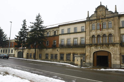 Instalaciones del Cuartel de Almansa, en la capital. RAMIRO