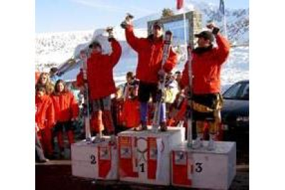 Los miembros del Conty Esquí Club subieron en siete ocasiones de ocho a lo más alto del podio