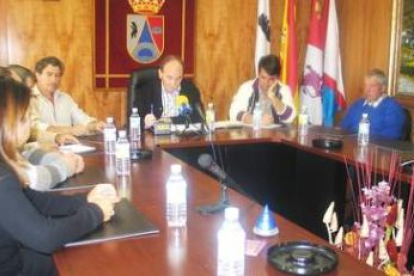 La corporación municipal celebró sesión plenaria