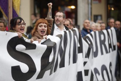 Protesta en favor de la sanidad rural celebrada hace meses en Astorga. FERNANDO OTERO