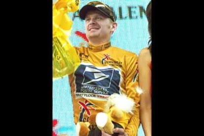 <b>Floyd Landis</b>, de nuevo, maillot amarillo, tras finalizar la undécima etapa, disputada entre las localidades de San Vicente del Raspeig y Caravaca de la Cruz, con un recorrido de 165,8 kilómetros.