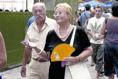 El golpista Antonio Tejero pasea por el centro de Málaga, en una foto tomada en agosto del 2003.