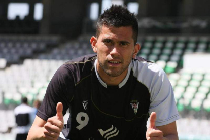 El delantero del Córdoba Patiño gusta a la Deportiva.