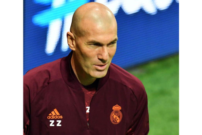 Zidane vuelve a estar cuestionado tras su último empate. PAOLO MAGNI