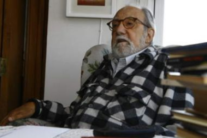 El poeta y novelista leonés Antonio Pereira, durante una entrevista reciente