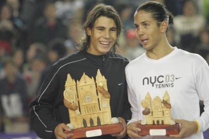 Rafa Nadal y Fernando Verdasco se midieron en 2004 en la final del Master Ciudad de León de Tenis, donde Nadal se impuso a Verdasco (7-6 Y 7-5). NORBERTO
