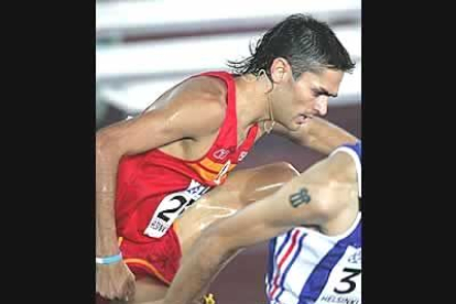 Antonio Jiménez «Penti», actual campeón de Europa de 3000 metros obstáculos, logró el sexto lugar en esa prueba. El español no pudo repetir el «milagro» de París 2003, donde Eliseo Martín arrebató la medalla de bronce a los corredores africanos.