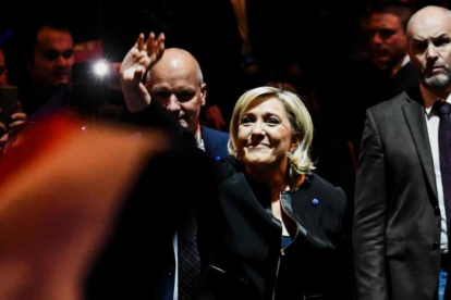 La líder del Frente Nacional, Marine Le Pen, antes de su intervención en la presentación de su campaña en Lyon.