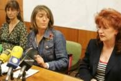 Guada, entre Miguélez y Santos, criticó el proceder del PSOE