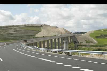Viaducto de Villanueva de Argaño, de 560 metros de largo a cinco minutos del comienzo de la autovía en el del Arlanzón.