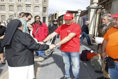 Finaliza el encierro de los sindicalistas en la Catedral tras seis días