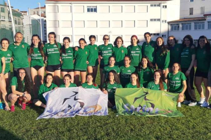 Las integrantes del Universidad de León Sprint, primeras en el cuadrangular de Pontevedra. ULE SPRINT