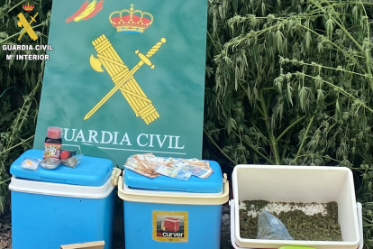 Material incautado durante la operación de la Guardia Civil. GC