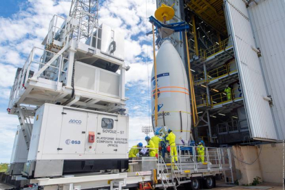 Preparativos para el lanzamiento del satélite español Seosat-Ingenio en el Puerto Espacial de Kurú, Guayana Francesa (Francia)