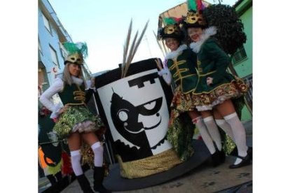 <strong>Fotos: </strong>La Bañeza es la reina de la fiesta.