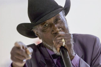 El 'bluesman' de Arkansas Tail Dragger, incansable difusor del blues por todo el planeta.