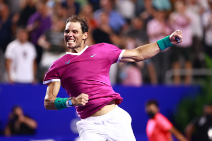 Rafa Nadal celebra su victoria en el Abierto Mexicano de Tenis, ante Cameron Norrie. EFE / DAVID GUZMÁN GONZÁLEZ