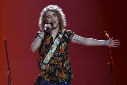Manel Navarro, durante su actuación en el Festival de Eurovisión, en Kiev, en representación de TVE.