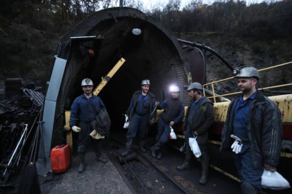 Mineros de Antracitas de Salgueiro, la última mina que cerró en el Bierzo en noviembre pasado