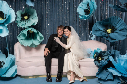 La cantante italiana Laura Pausini se casó con su pareja, el guitarrista Paolo Carta. DMOORE AGENCY