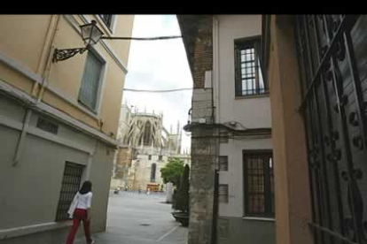 Imágen de la calle de San Salvador del Nido, una de las más tradicionales del barrio Húmedo.