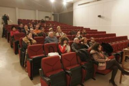 Los asistentes al curso participaron ayer en la lección inaugural que se celebró en la sede de la Un