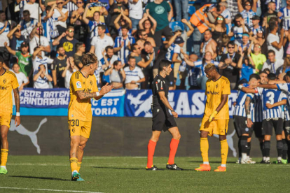 Ojeda metió a la Deportiva en el partido con su gol en el minuto 48 del primer tiempo. RODRIGO GÓMEZ