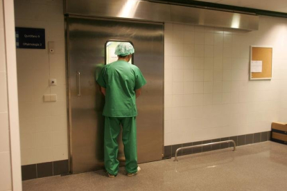 La Junta aprueba 755.000 euros para que el Hospital de León pueda adquirir prótesis coronarias. DL