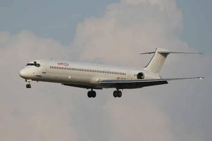 Imagen de archivo del avión de la española Swiftair McDonnell Douglas MD-83, que se ha estrellado este jueves.