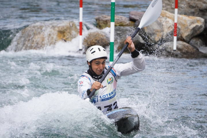 180 deportistas y 20 clubes participan en Sabero en la Copa de Españade Slalom Olímpico y en el Campeonato de España de Kayak Cross. JONATHAN NOTARIO