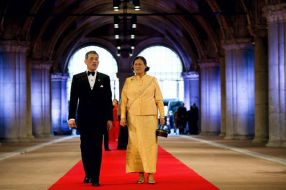 Los príncipes de Tailandia, Maha Vajiralongkorn y Maha Chakri Sirindhorn. ROBIN UTRECHT / POOL | EFE