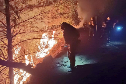 Incendio en San Bartolomé de Rueda. ICAL