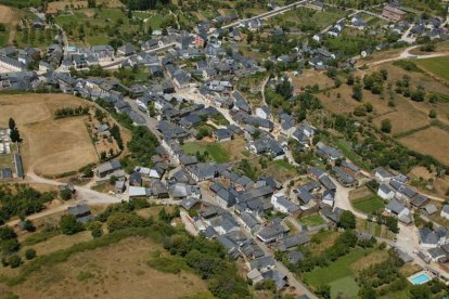 Vista aérea de Folgoso de la Ribera, en una imagen de archivo. NARDO VILLAVOY