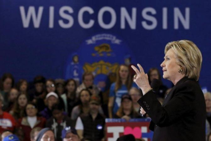 Clinton, durante un acto de la campaña en Wisconsin.