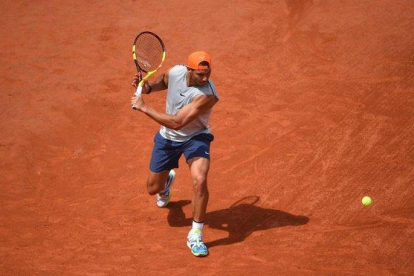 Rafa Nadal, en un entrenamiento en Roland Garros.