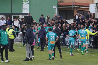 Antiviolencia inicia el expediente de sanción por los incidentes ocurridos en el Astorga-Tordesillas. J. NOTARIO