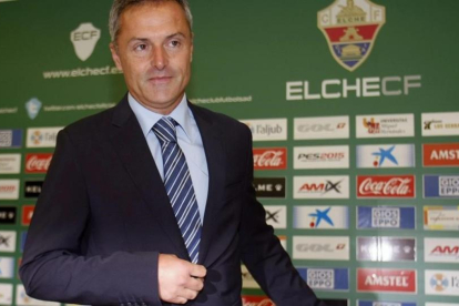 Fran Escribá, nuevo entrenador del Villarreal, durante su etapa como técnico del Elche.
