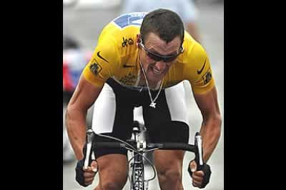 El corredor del US Postal,  Armstrog, se ha adjudicado la decimosexta etapa del Tour de Francia, una cronoescalada de 15,5 kilómetros.