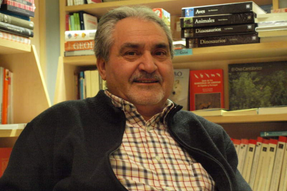 José Antonio Llamas nació en la localidad leonesa de Vidanes en 1941.