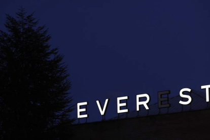 Las instalaciones de la editorial Everest están situadas en el polígono de Trobajo del Camino. JESÚS F. SALVADORES