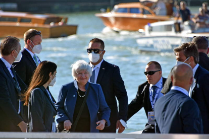 La secretaria del Tesoro de EE UU llega a Venecia. ANDREA MEROLA