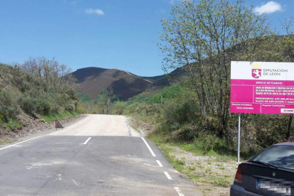 Límites de Candín y Balouta con los municipios gallegos de la provincia de Lugo, considerados como Ancares. ANA F. BARREDO