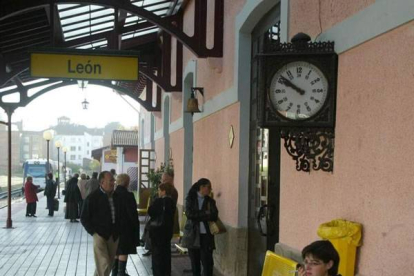 Estación de Feve en la capital leonesa. Norberto