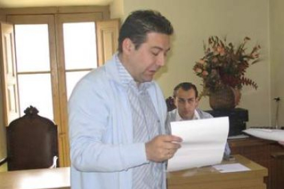 Luis Mariano Santos, concejal de la UPL en el Ayuntamiento de Cistierna