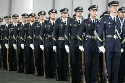 La Academia Básica del Aire celebra el acto militar para conmemorar el XX aniversario de su creación