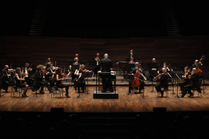 Concierto de la orquesta sinfónica de Castilla y León en el Auditorio. FERNANDO OTERO.